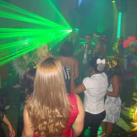 Agitando sua Festa