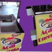 buffte de açai em festas servindo direto ao convidado