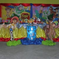 toy store