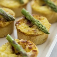 Mini Quiches de Aspargos.