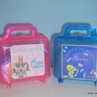 Maletinha de acrílico. Personalizada em vinil(prova d