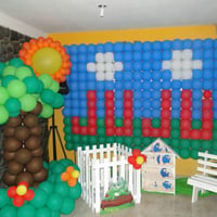 Cenário Galinha Pintadinha