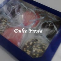 Caixas personalizadas com doces