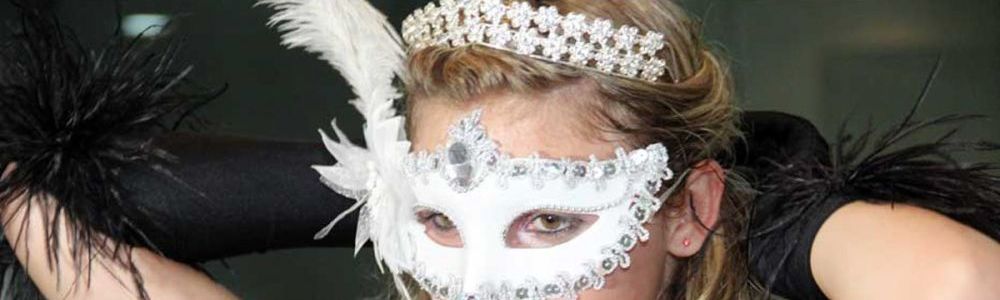 Debutante/Foto E Filmagem À Partir De 04 X R$320,00