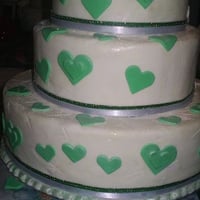Bolo de coração verdes
