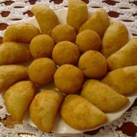 Risolis e bolinhas de queijo