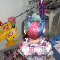 Penteado maluco.