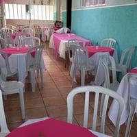 jogo: 1mesa e4 cadeiras por 13 reais,
jogo de toalhas: 1 branca+1 cobre mancha da cor de sua prefer