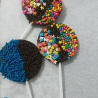 Pirulito de Chocolate simples.