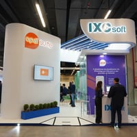 Serviço completo de montagem e personalização de stand profissionais. Desde a concepção (design) até
