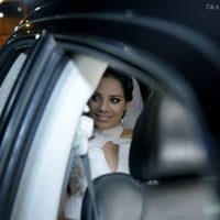 Casamento de Alliny - Conduzinda por um Chrysler 300C Preto