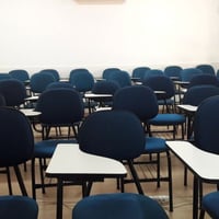 cadeiras com braço
