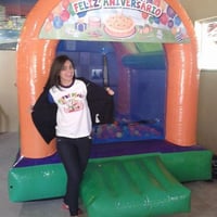 Piscina de Bolinhas inflável (3m x 3m)