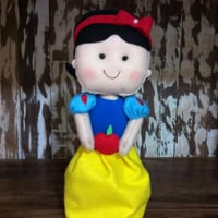 Branca de Neve.
Temos a opção de locação.