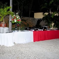 MESA DE BANQUETE - BUFFET CATERING