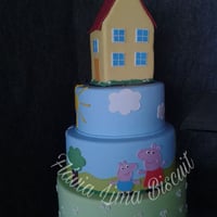 Bolo fake tema Peppa. O andar rosa e a casinha da Peppa são opcionais