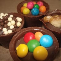 copinhos de chocolate