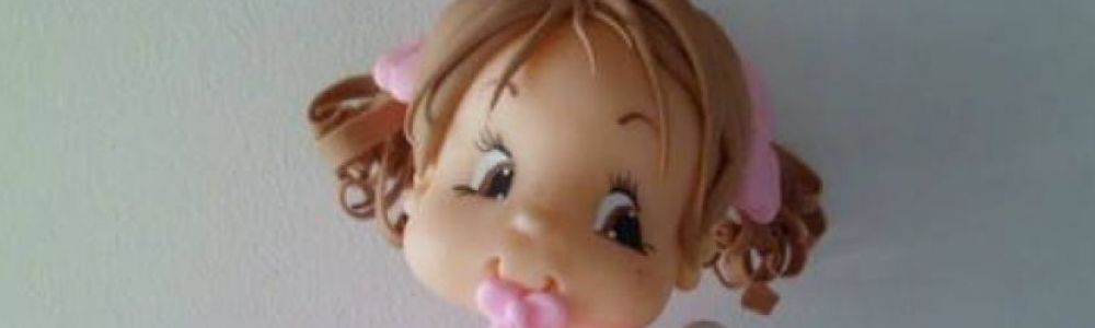 Lembrancinhas e trabalhos em biscuit