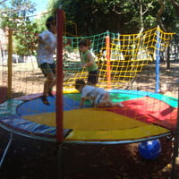 Cama Elastica E Piscina de Bolinha