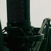 Grave suas músicas, vinhetas, frases, locução com qualidade!