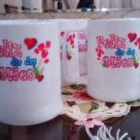 Caneca personalizada de acrílico branca 300 ml - Dia das mães.