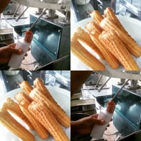 DOCEIRA DE CHURROS EM FUNCIONAMENTO