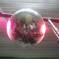 GLOBO ESPELHADO