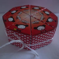 caixa oitavada (bolinho)