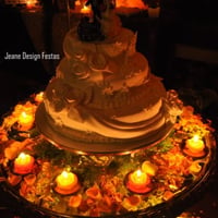 Bolo, velas com muito romantismo