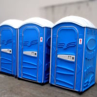 BANHEIROS QUÍMICOS