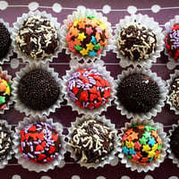 doces simples decorado da maneira que você preferir.