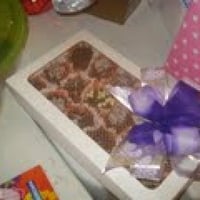 CAIXA DECORADA COM TRUFAS