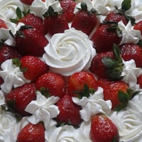 Deliciosos bolos de confeitaria...vários sabores