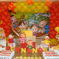 MESA TURMA DA MONICA
