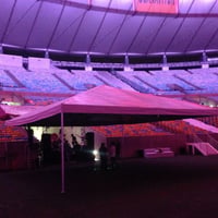 Tenda piramidal 10x10m
Capacidade 30 jogos de mesas