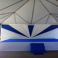 Tablado com Escada e Painel
