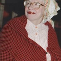 vovó adelaide contadora de históri