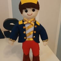 PERSONAGEM EM FELTRO: REI