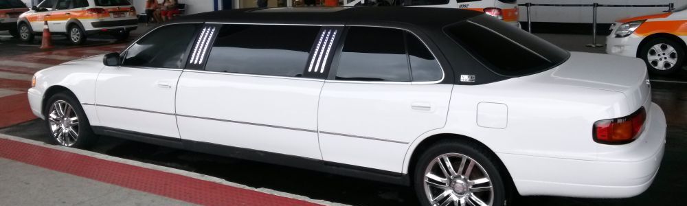 Limousine para Casamentos / Debutantes / Passeios românticos