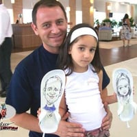 Caricaturas ao vivo em Sandálias