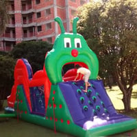 CENTOPÉIA GIGANTE