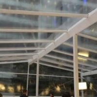 cobertura cristal com estrutura de ferro e forrada com baguns