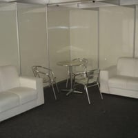 Locação de stand's e camarim em octanorm