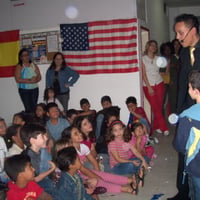 apresentações em escolas e cursos