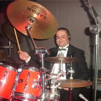 orquestra MGK - Marcelo Cunha(Diretor musical)