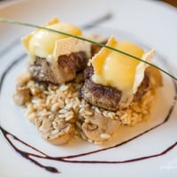 Franchesco, filé mignon com risoto de cogumelo