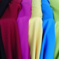 toalhas cobre mancha de diversas cores, toalhas longas brancas