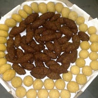 kibe, risilis e bolinha de queijo