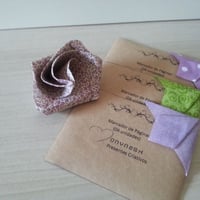 Marcador de livro.
Lembrancinha com cartão de agradecimento pela presença.
R$ 0,50/Unid.