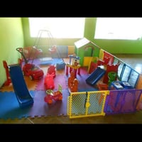 BRINQUEDOS Área baby até 4 anos